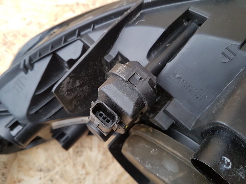 фото №11, Ford ecosport лампа правый перед 1513 w029 bg