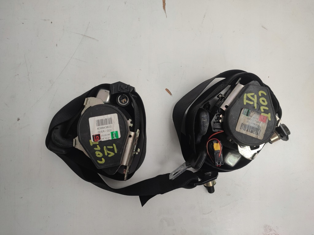 фото №16, Панель приладів консоль подушка безпеки подушка ремені mitsubishi colt vi 6 z30