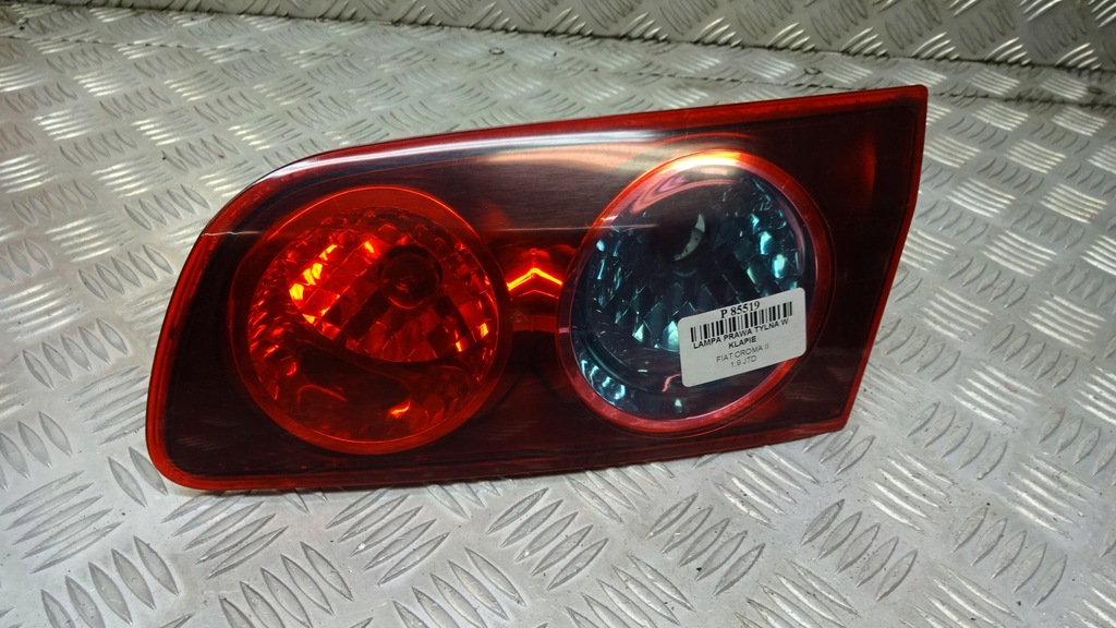 фото №1, Лампа права задня w кришка багажника fiat croma ii