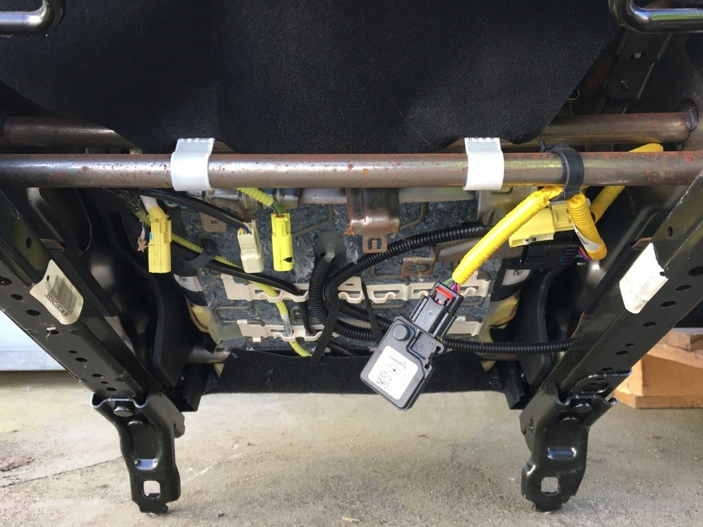 фото №8, Subaru outback 15- сиденье правый сиденье usa