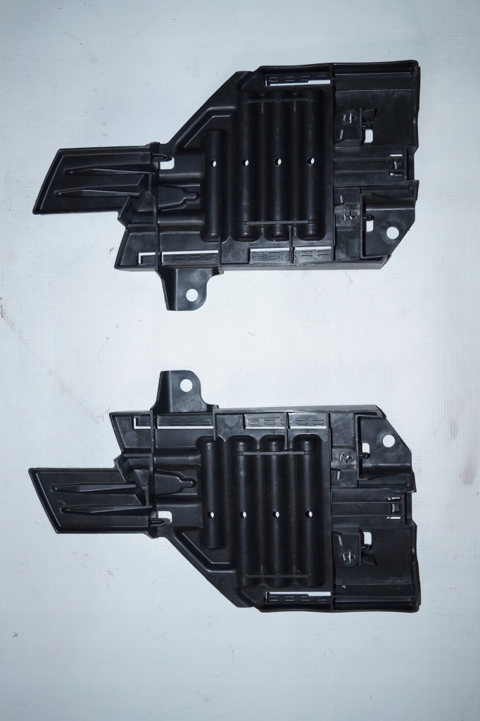 фото №1, Кронштейн лампи land rover discovery sport 00183541