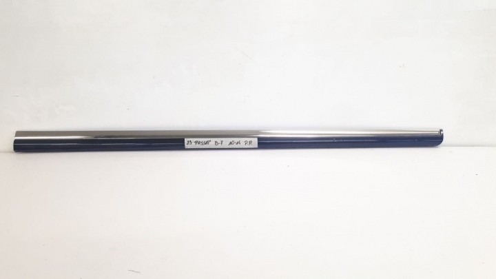 фото №1, Vw passat b7 3aa 2010 молдинг дверь правая перед