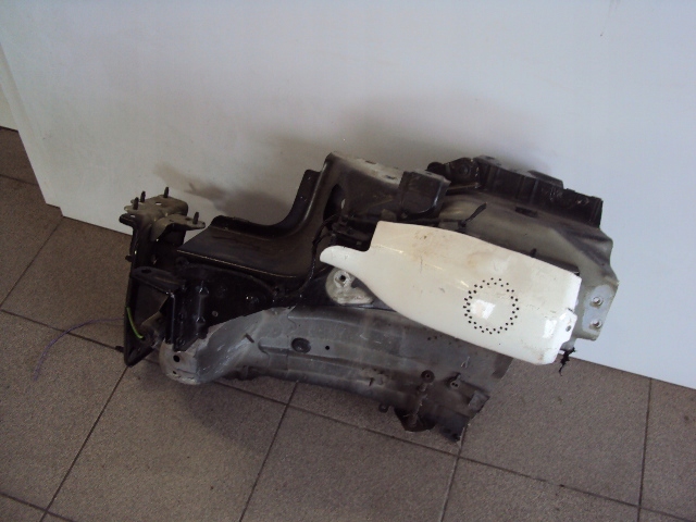 фото №4, Чверть лонжерон ліва передня jaguar e-pace