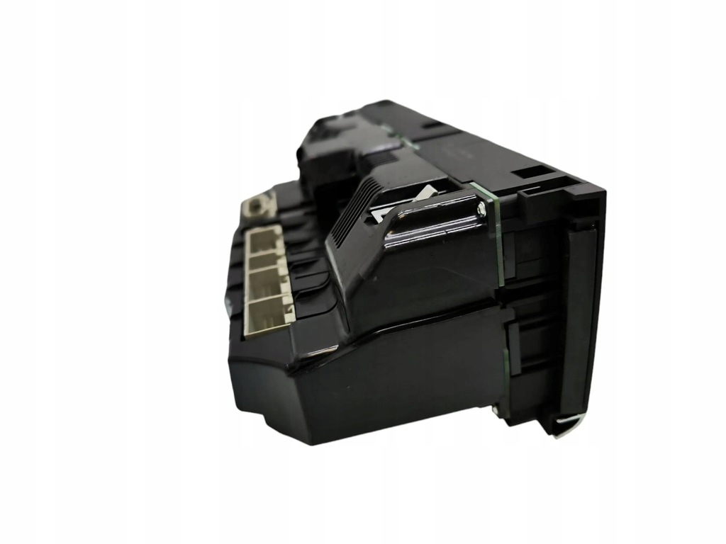 фото №7, Audi a6 s6 c6 4f 2009 панель кондиционера