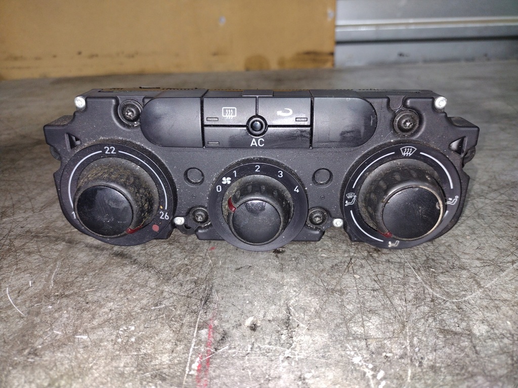 фото №1, Панель обдув seat toledo iii