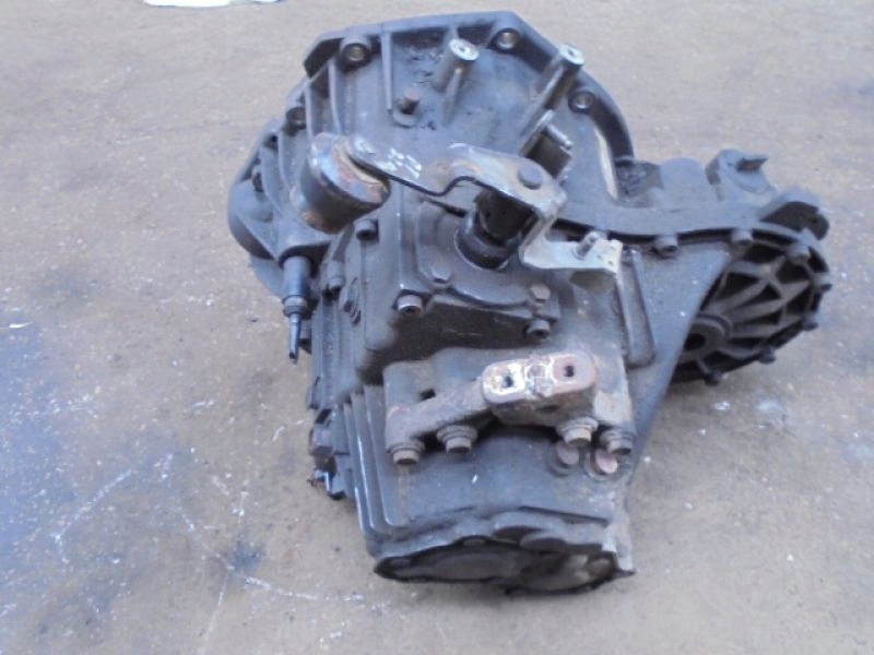 фото №9, Pt cruiser коробка передач передач 2,2d p04668909af