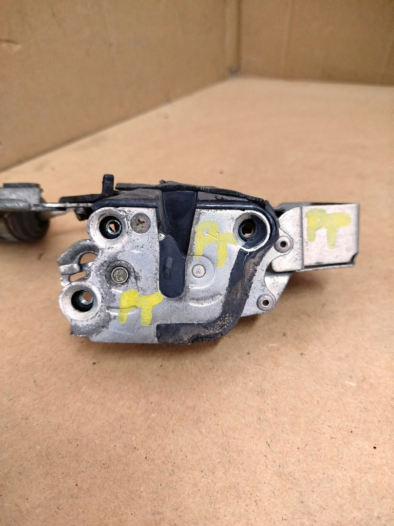 фото №2, Замок дверь правый задняя toyota camry