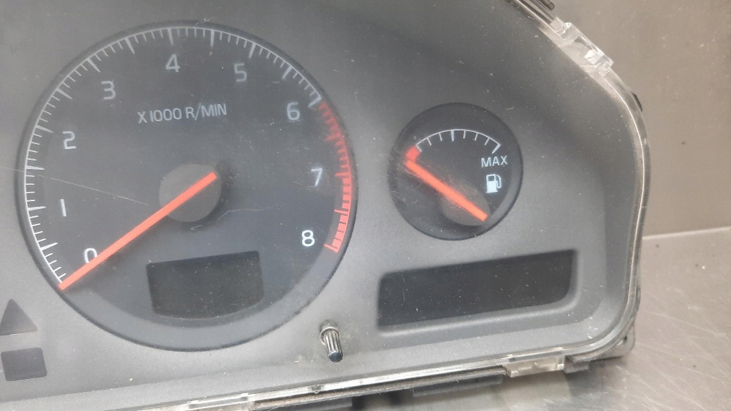 фото №7, Лічильник прилади 9499668 69294-570t volvo s60 v70 ii 2.4b