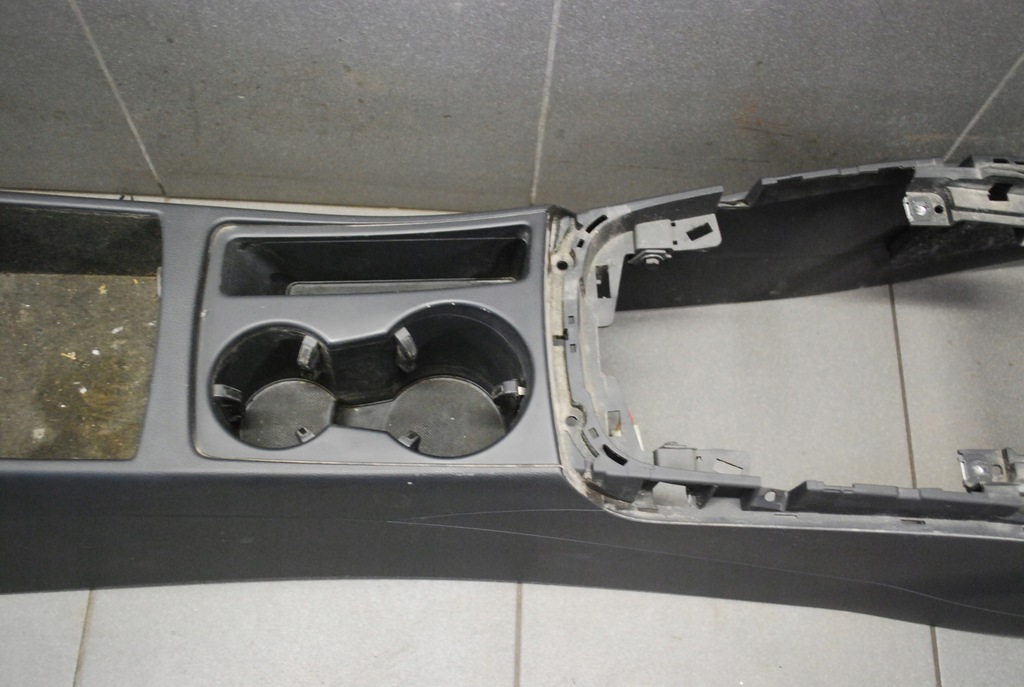 фото №6, Туннель средний audi a5 8t 8k0863244a soul