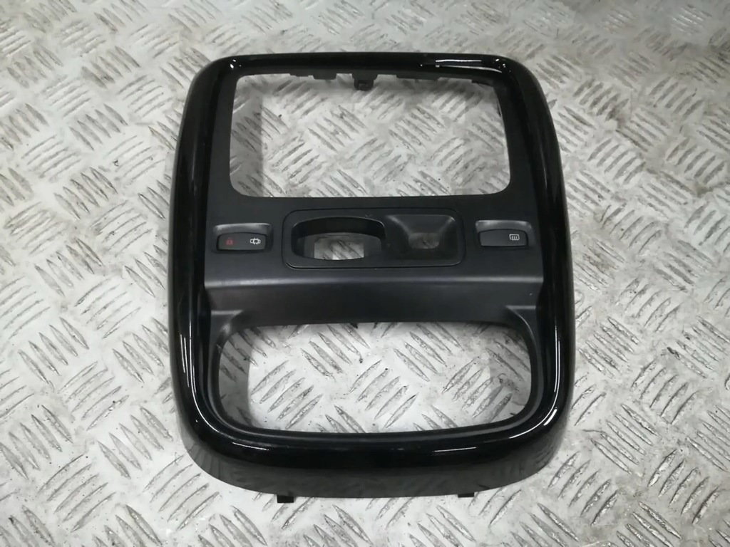 фото №1, Аварійна рамка радіо 682604477r dacia duster i 682604477r