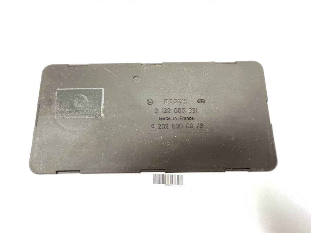 фото №6, Помпа центрального замка mercedes w124 2028000048 0132006331 w202