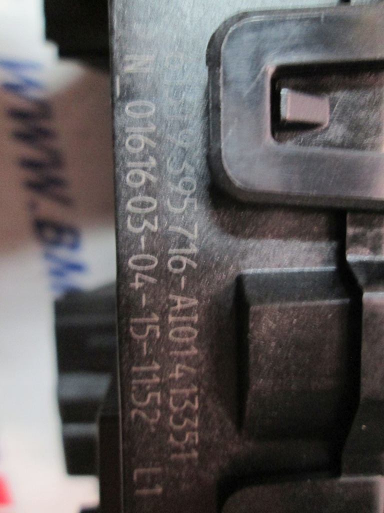 фото №6, Bmw g11 g12 стрічка керма перемикачі 9395716