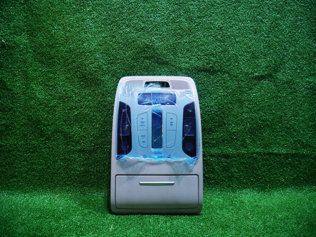 фото №1, Audi a7 a6 c7 s6 лампа бардачок потолок идеальное состояние