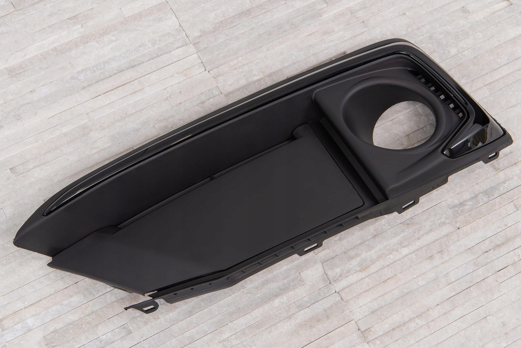 фото №8, Honda civic x 2019-2021 sedan решётка противотуманной фары czarna левая 71185tbak50