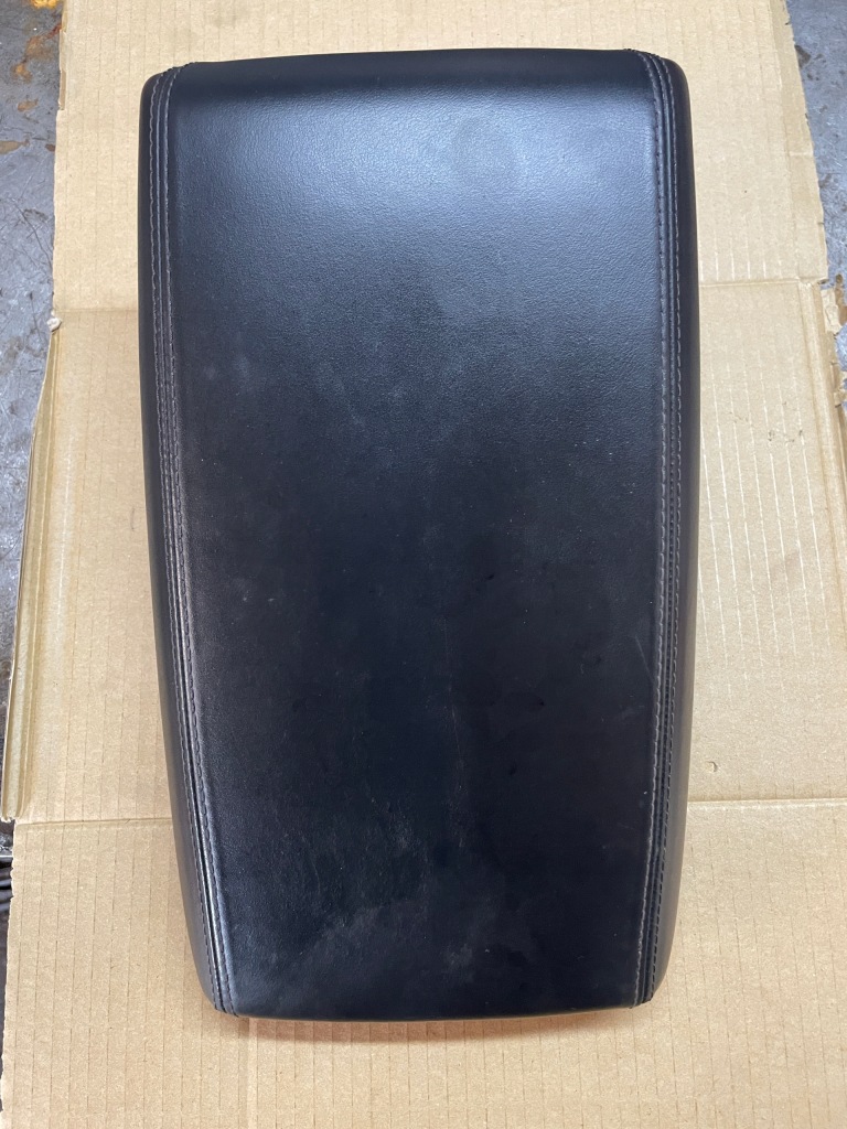 фото №1, Audi a6 c7 підлокітник