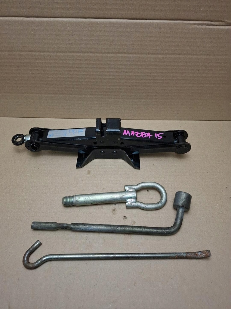 фото №1, Домкрат автомобильный mazda 6 2 facelift 2009