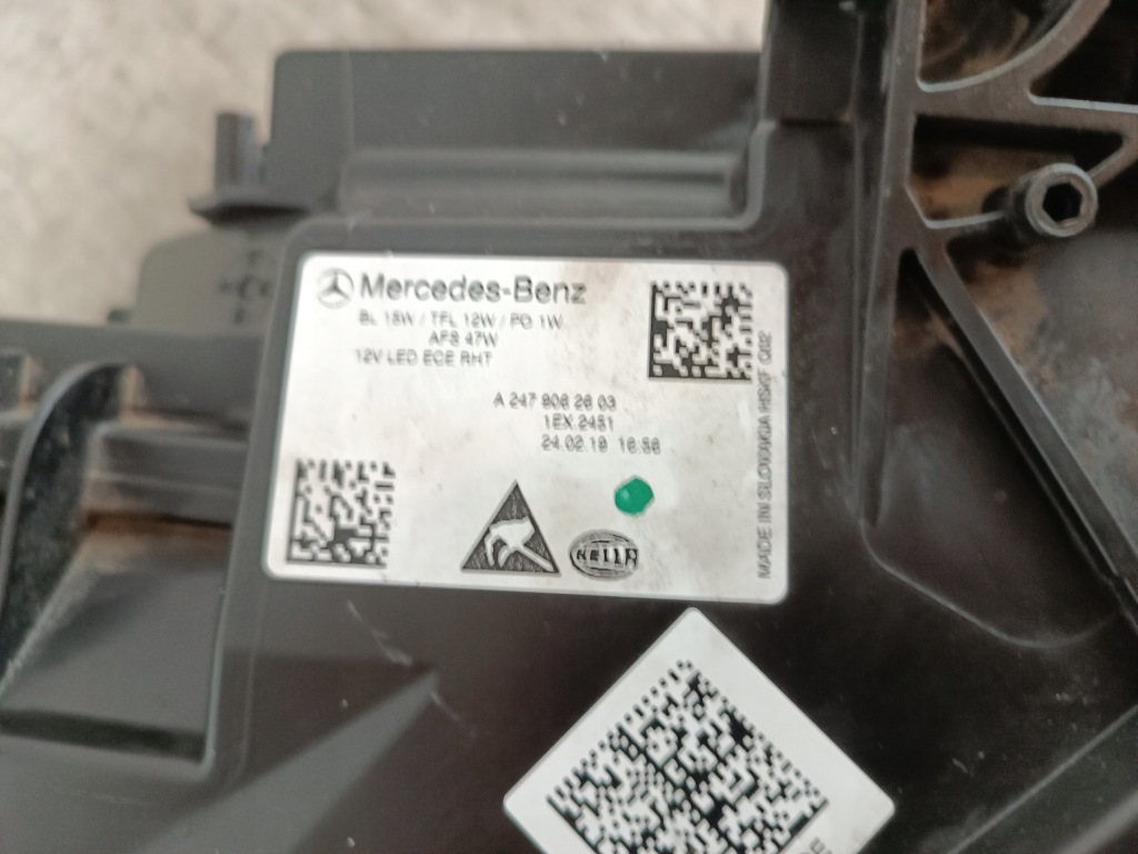 фото №16, Mercedes b-klasa w247 лампа права full led -europa