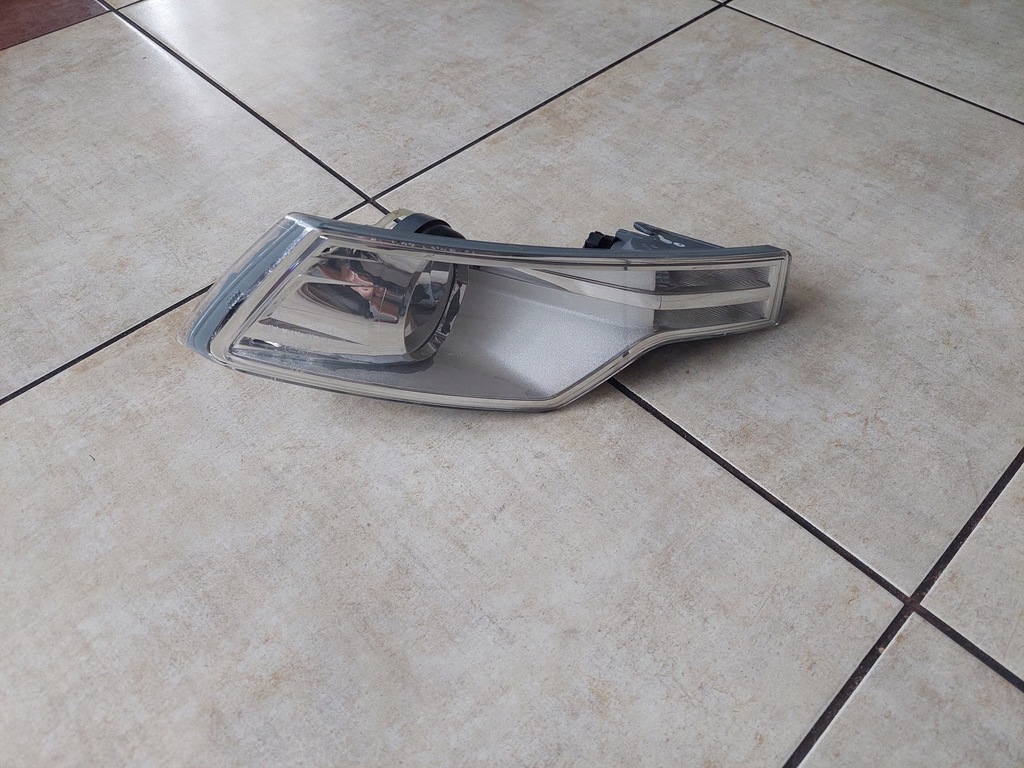 фото №1, Противотуманная фара - правый - citroen c5 iii