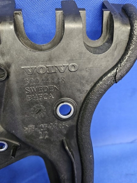 фото №3, Захист стіни перегородки volvo v60 ii