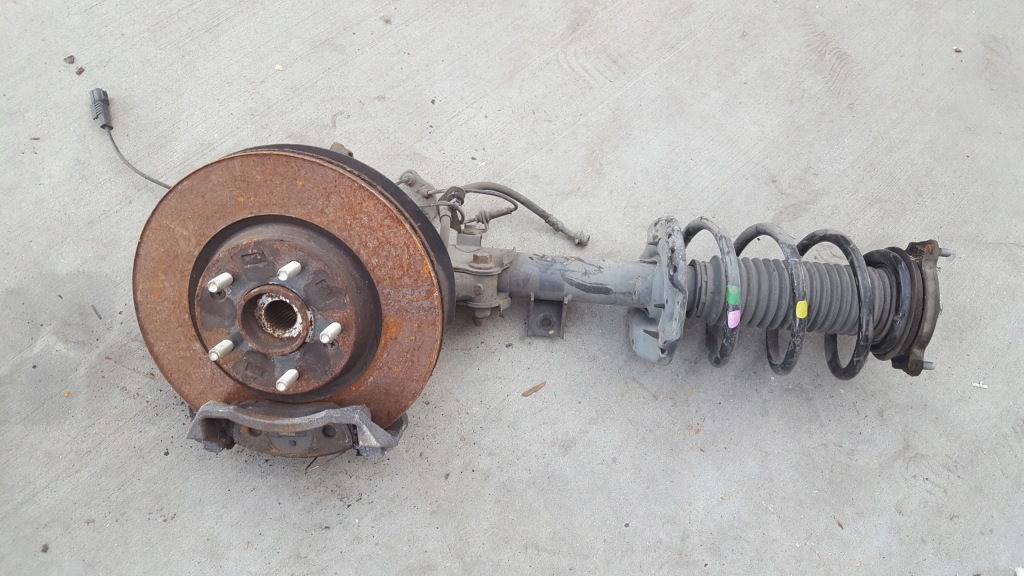 фото №1, Hyundai tucson ii 1,6 gdi поворотный кулак амортизатор правый перед