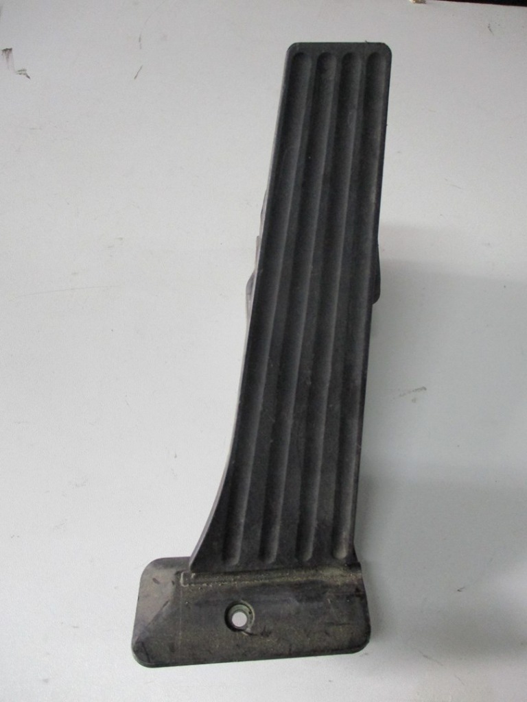 фото №1, Педаль газа bmw 3 f30 6789528