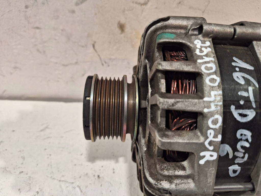 фото №5, Генератор 231004402r renault clio v 1.5 blue dci 19-