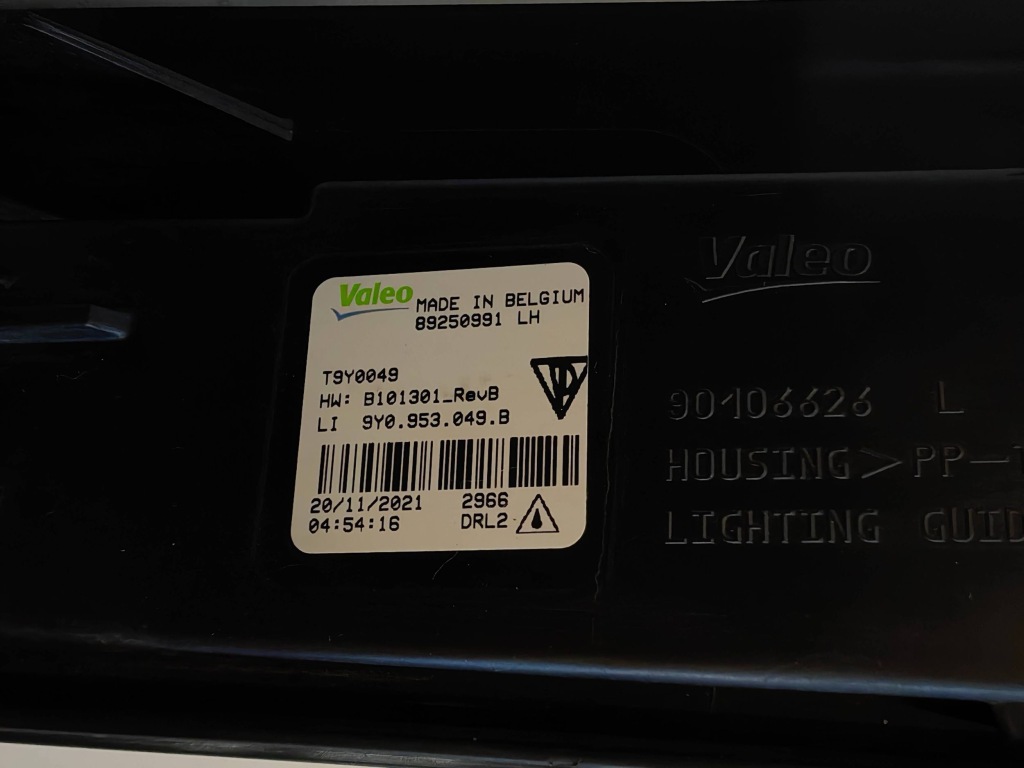 Купити Porsche cayenne 9y - led рух dziennej drl лівий повний polecam