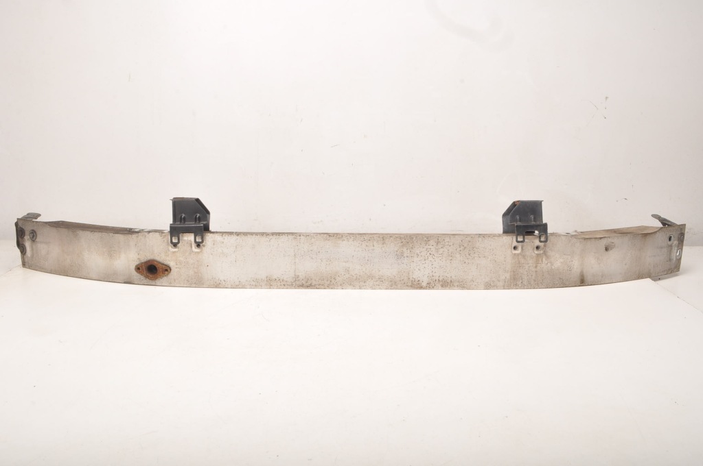 фото №1, Mercedes klasa c w203 балка бампера перед a203620