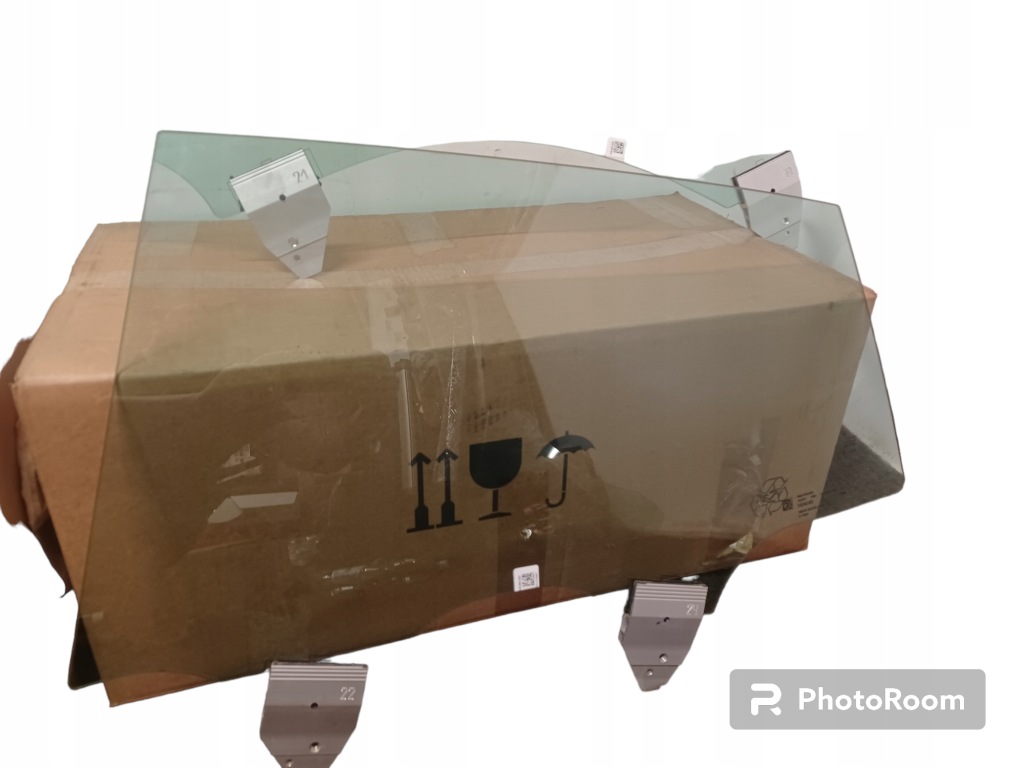 фото №5, Стекло porsche taycan 9j дверь