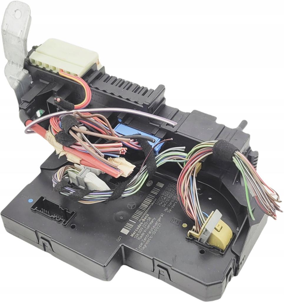 фото №1, Mercedes w204 модуль блок управления sam 2049001202