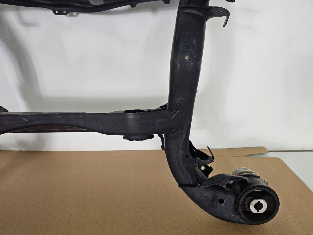 фото №5, Подрамник подрамник задняя задний audi a6 c8 4ko