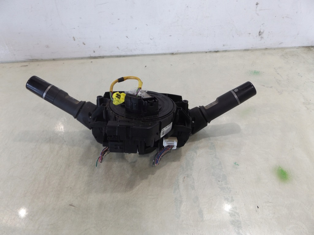 фото №1, Mazda ii 2 de переключатель комбинированный