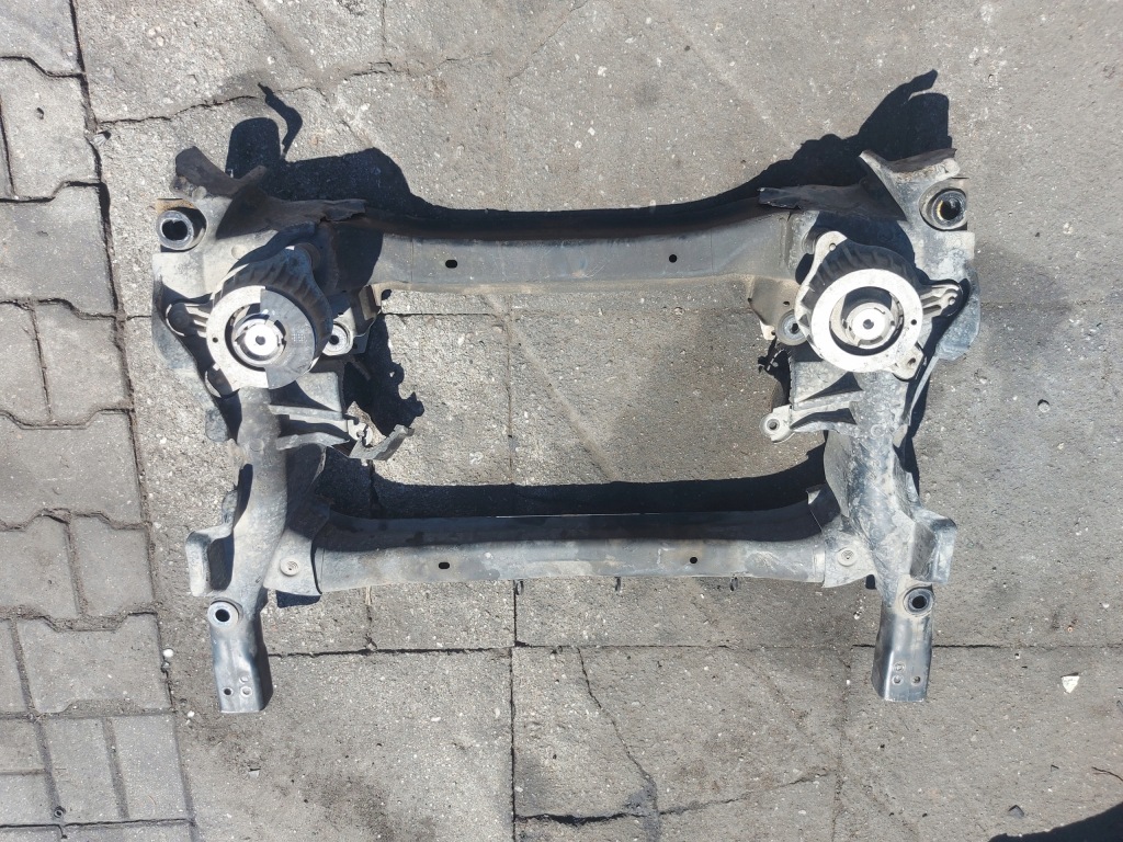 Купити Mercedes w205 2.2 cdi підрамник балка двигуна