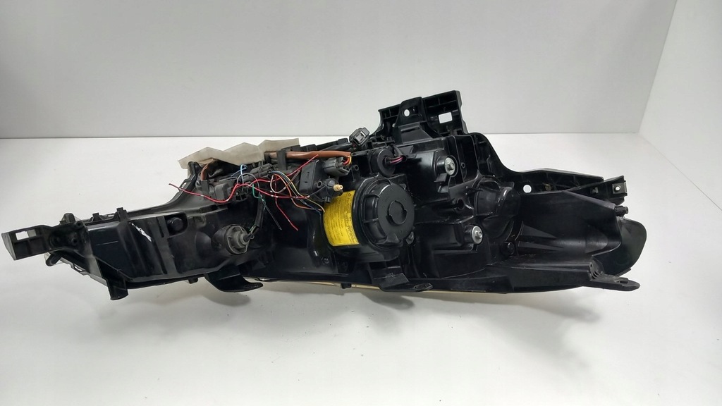 фото №7, C-crosser лампа перед левая линза ксенон