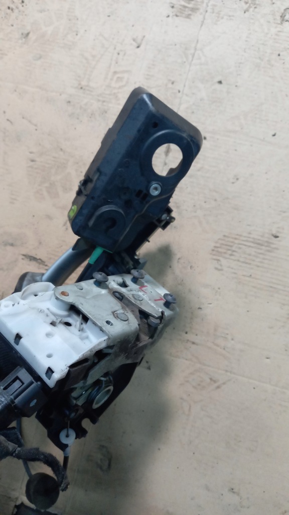 фото №1, Замок левый перед ford mondeo 2.0td 05r