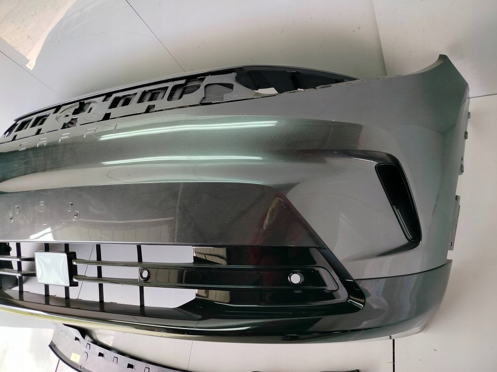 Бампер перед передній ford capri ev 2024- super стан Зі Шроту