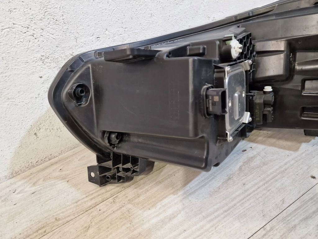 фото №9, Nissan nv 300 primastar full led правый