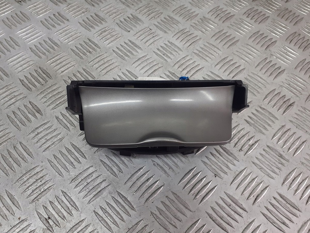 фото №1, Пепельница mazda 6