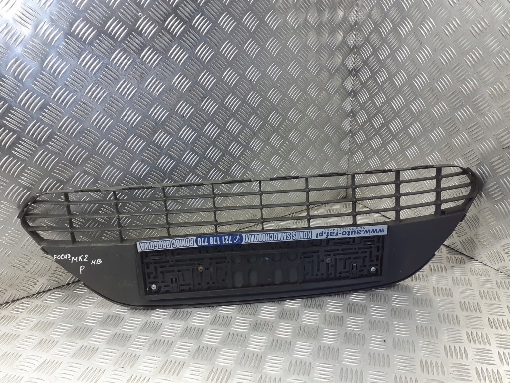 Купити Решітка бампера перед focus mk2 8m51-17k945-afw