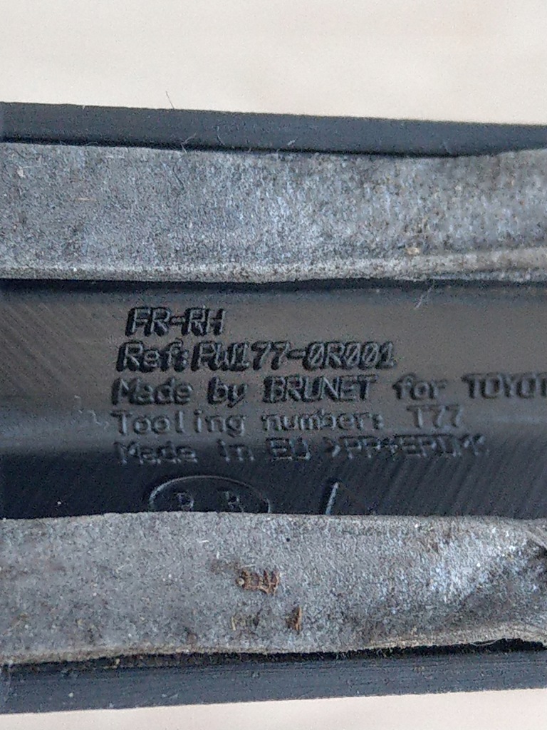 фото №9, Молдинг бампера p+l toyota rav4 iv оригинальный номер pw177-0r000