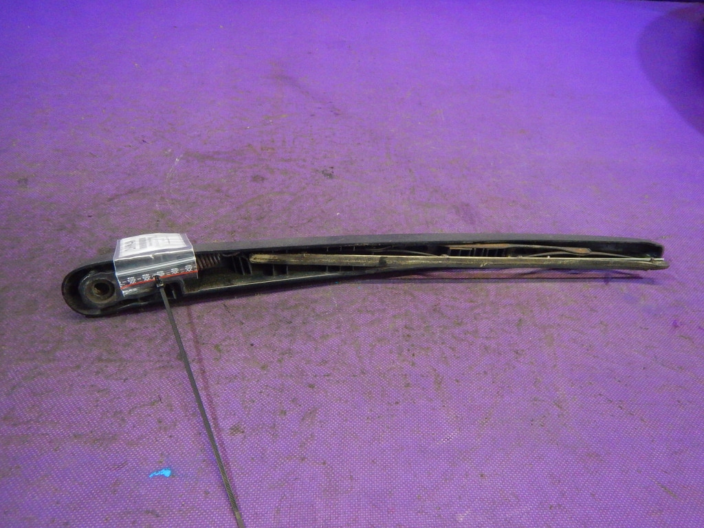 фото №2, Hyundai tucson i 04-10 важіль двірники задня