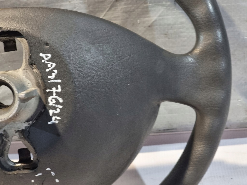 фото №13, Воздуховод оригинальный номер 8200344080 renault clio ii campus 08r