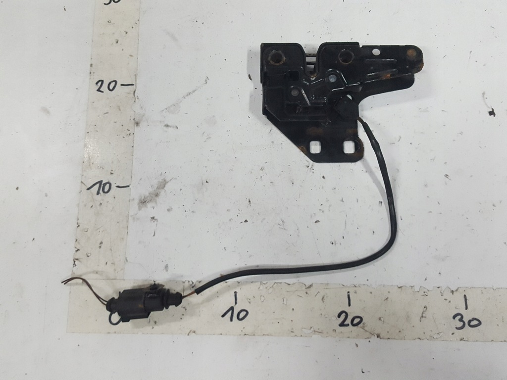 фото №1, Seat exeo 09-13r замок капот