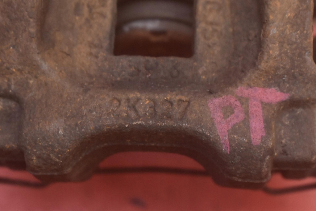 фото №8, Супорт гальмівний правий задня fk72-2k327-bc jaguar xe x760 2.0 d 180 km 14-19