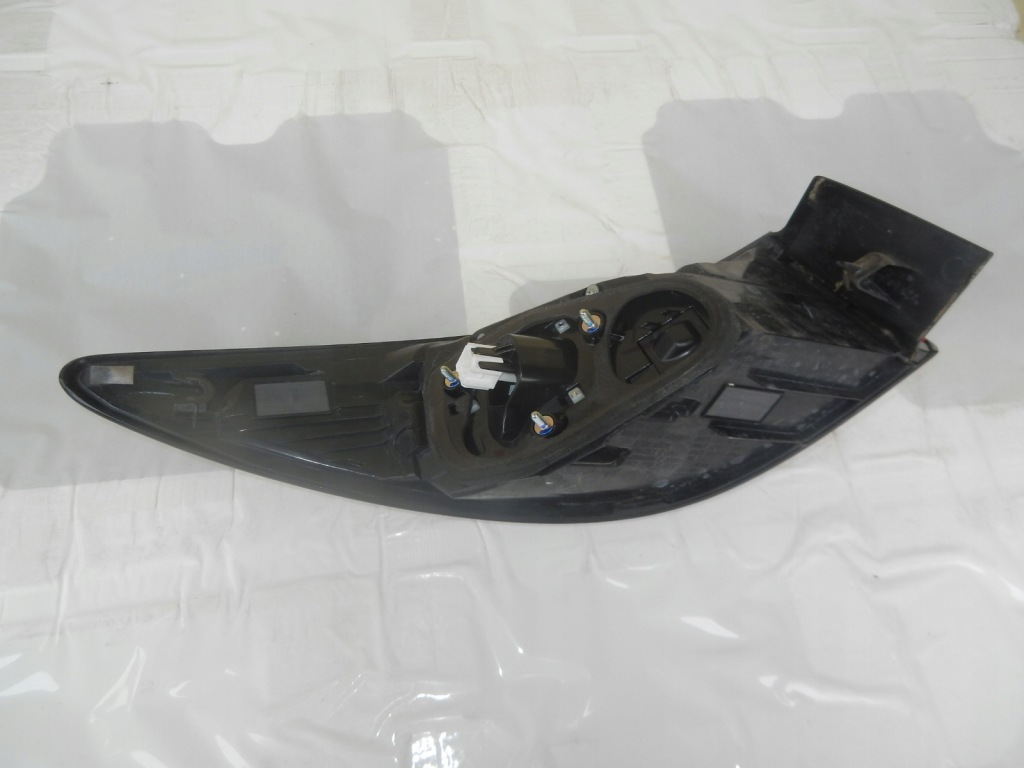 фото №6, Лампа права задня led mazda 6 gl lift sedan 19r