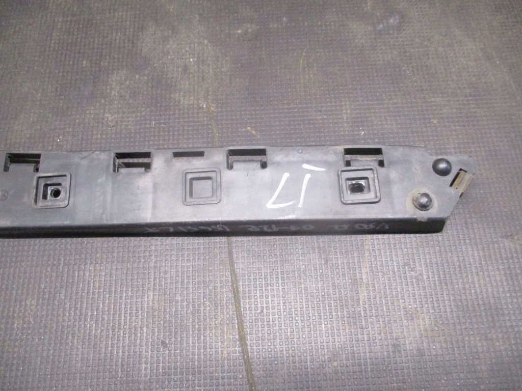 Направляющая бампера левый задняя 30763017 volvo v50 lift 08-12 r. Киев