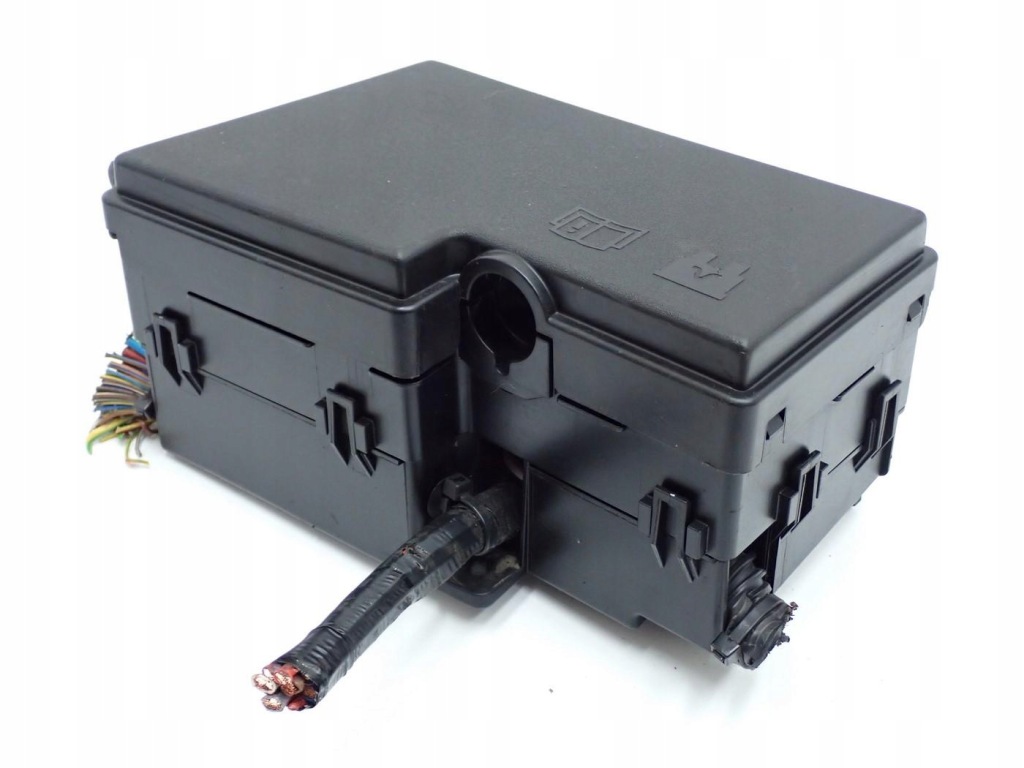 Купити Корпус коробка запобіжників cv6t-14k733-myg ford kuga mk2 2 14r