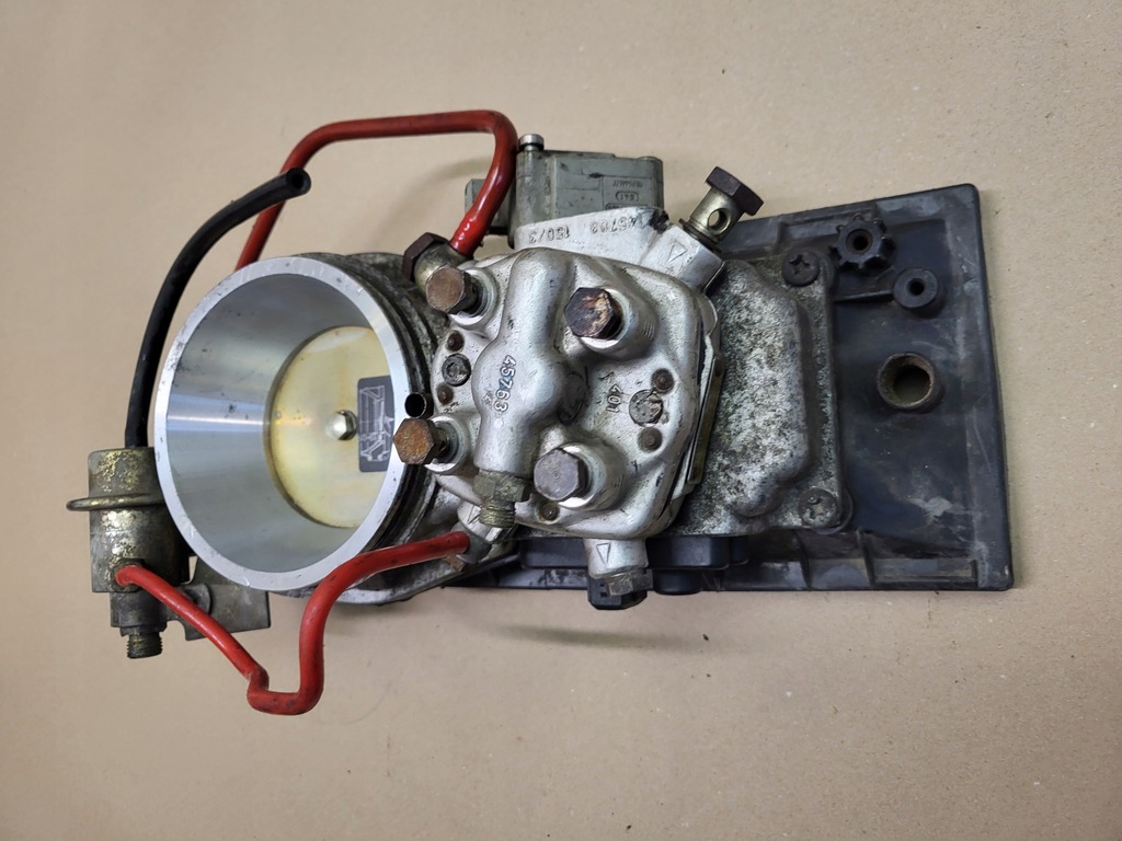 фото №9, Распределитель топлива дроссельная заслонка корпус ford 84sf-9600-da оригинальный номер europa