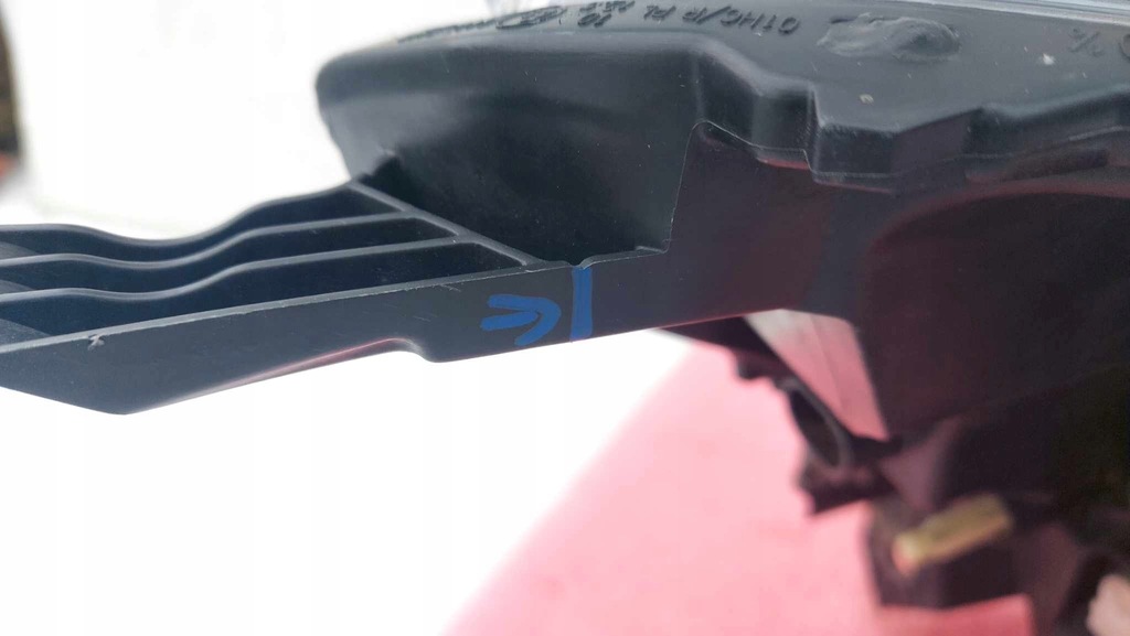 фото №8, Renault twingo ii lift лампа левая перед передняя valeo