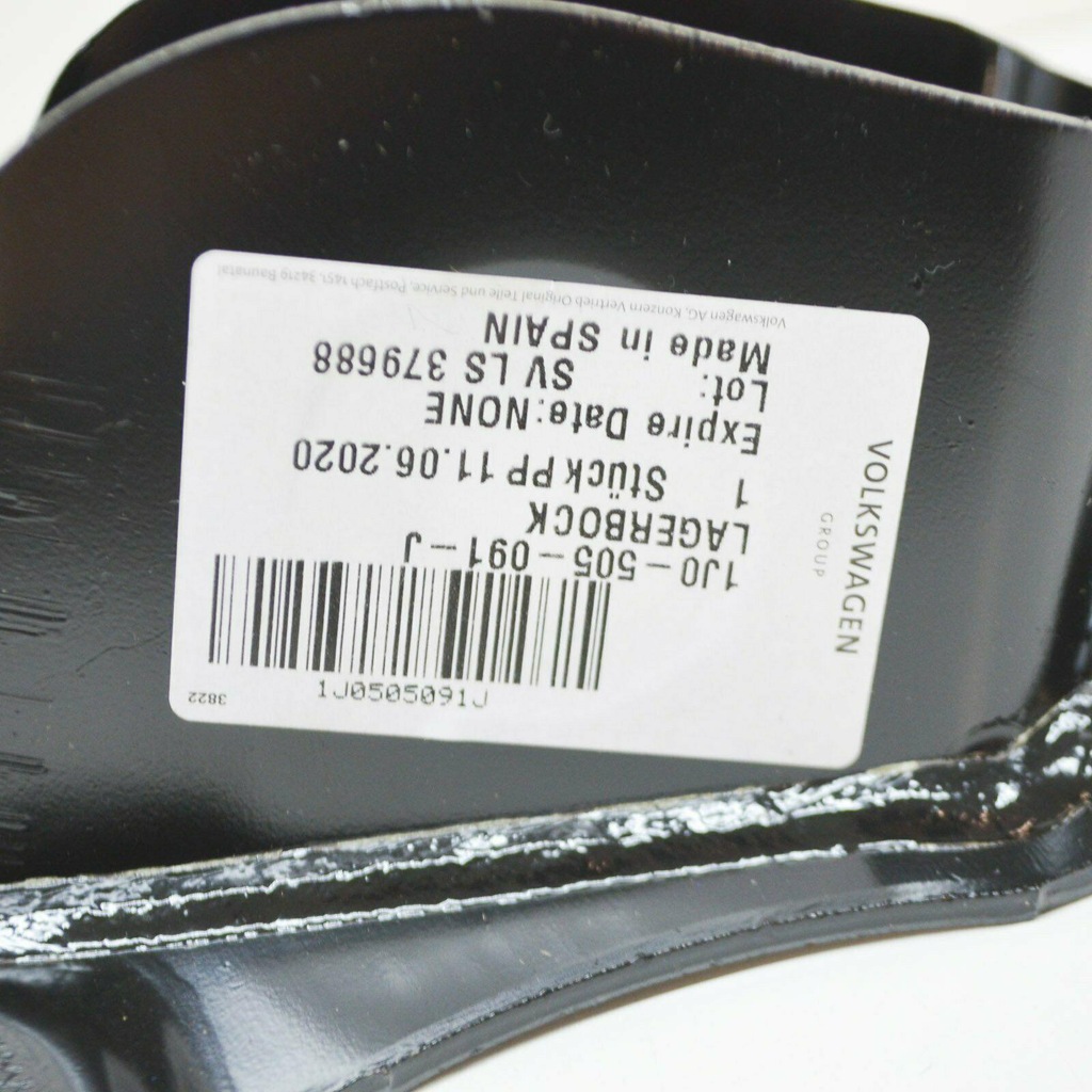 фото №10, Audi tt 8n задний левый кронштейн рычага рычага.